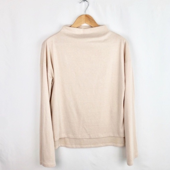 EVIDNT Los Angeles Mock Neck Sweater - Picture 1 of 5